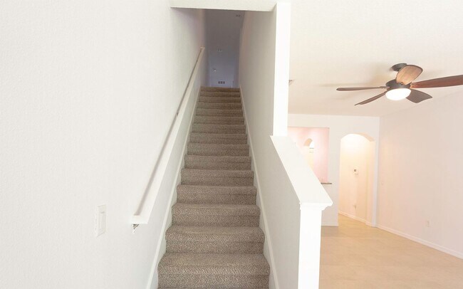 Building Photo - 5179 Bay Isle Cir