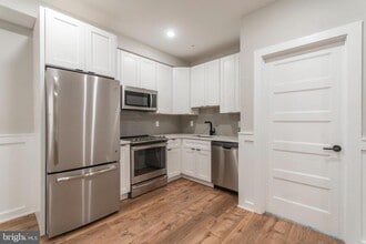 Building Photo - 437 N 35th St