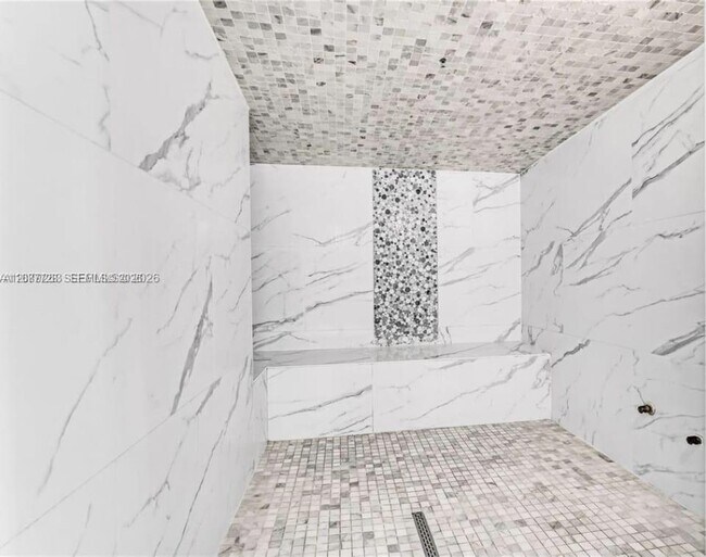 Building Photo - 50 Biscayne Blvd