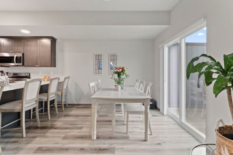 Building Photo - 14302 E 13th Ave