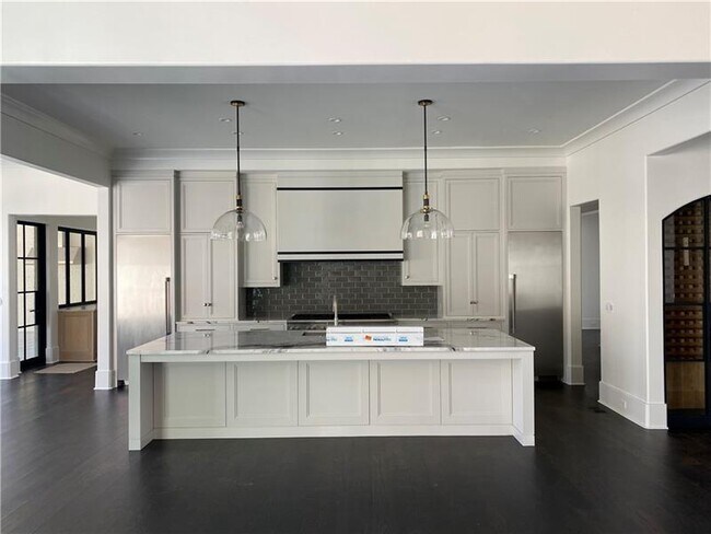 Building Photo - 3517 Knollwood Dr NW