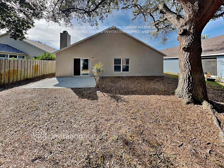 Building Photo - 1640 Wekiva Dr