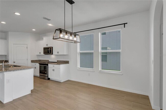 Building Photo - 15687 Pelican Cay Dr