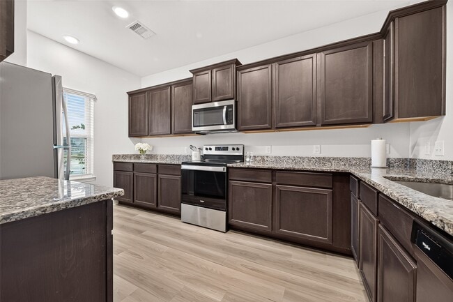 Building Photo - 10830 Jowart Ct