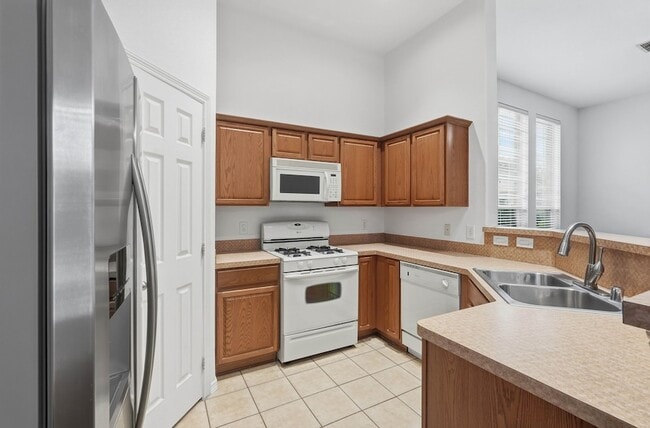 Building Photo - 18612 Syndee Loch Ct