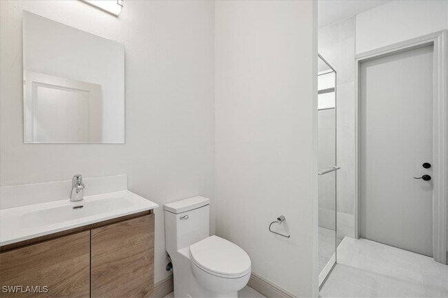Building Photo - 1707 McKinley Ave