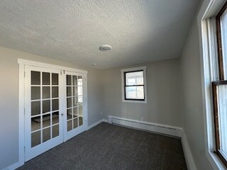 Building Photo - 1079 W 5th St