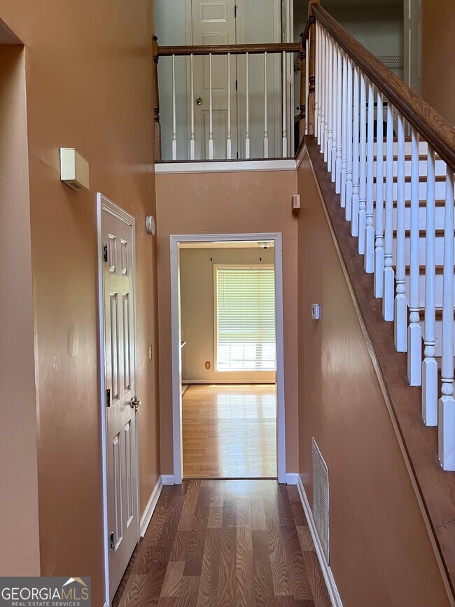 Building Photo - 2118 Hunters Branch Ct