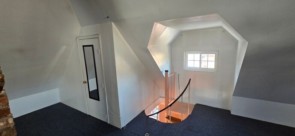 Building Photo - 8522 115th St