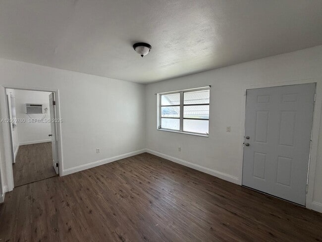 Building Photo - 890 NW 55th St