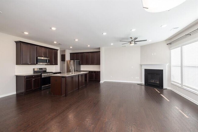 Building Photo - 4305 Bryton Trace Dr