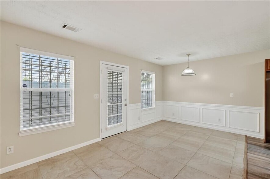 Building Photo - 2764 Vining Ridge Terrace