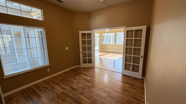 Building Photo - Single-Story Home for Lease – Manteca