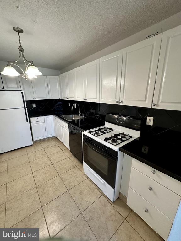 Building Photo - 11801 Rockville Pike