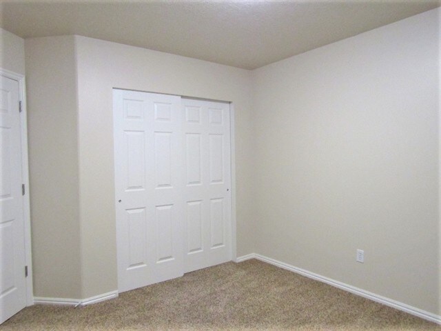 Building Photo - 15121 S Moab Way