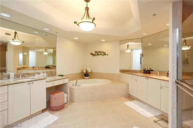 Building Photo - 1060 Borghese Ln