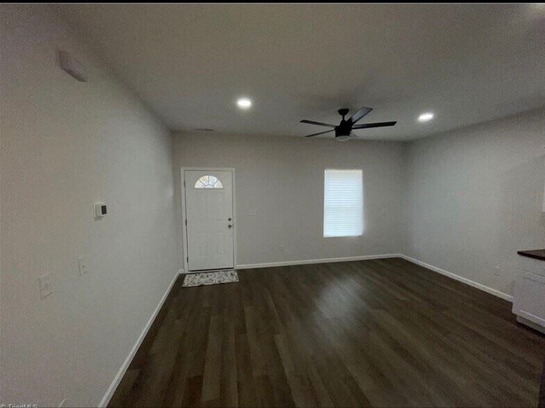 Building Photo - 1110 Thurmond St