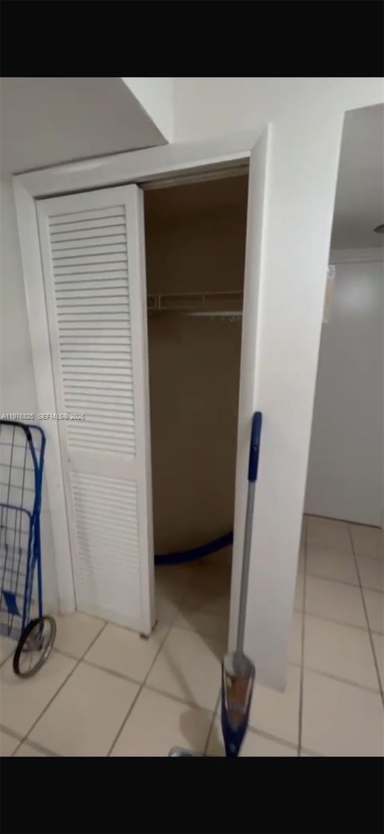 Building Photo - 2820 NE 201st Terrace