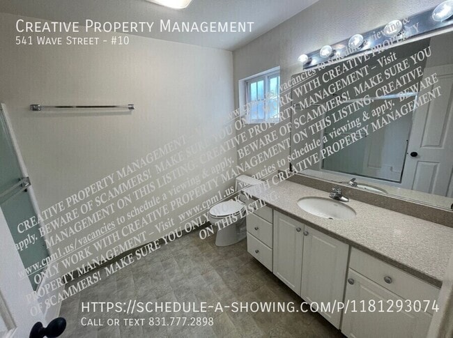 Building Photo - 541 Wave St