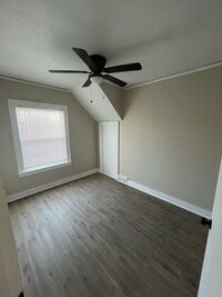 Building Photo - Renovated 4-Bedroom, 2-Bath Home – We Welc...