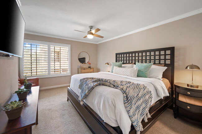 Building Photo - 45405 Lupine Ln