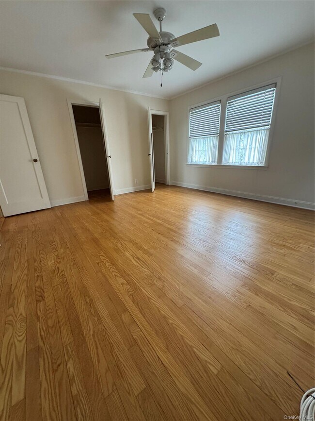 Building Photo - 22 Bayview Ct