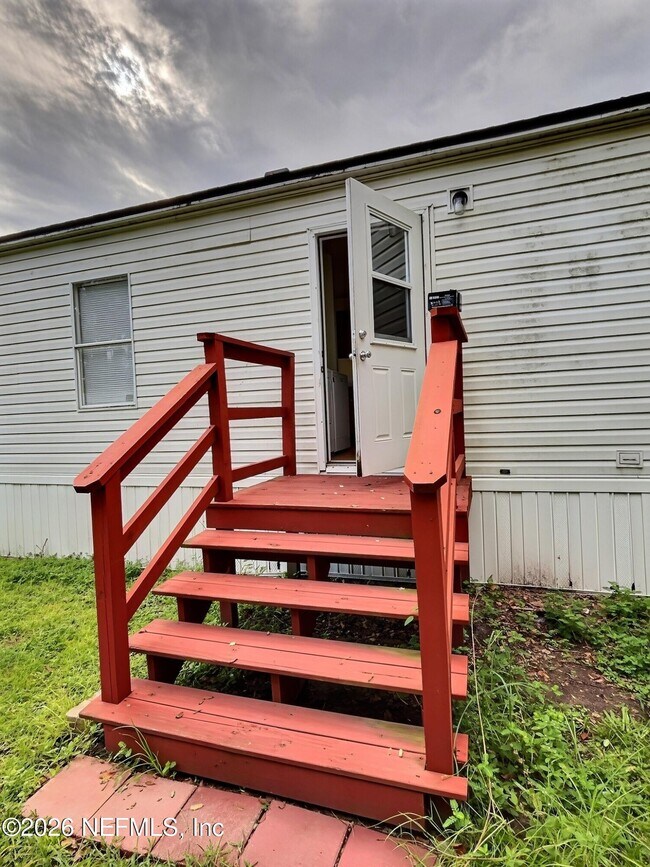 Building Photo - 467 Olive Cir