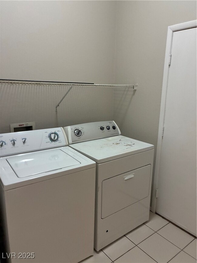 Building Photo - 3346 Wasatch Cedars St