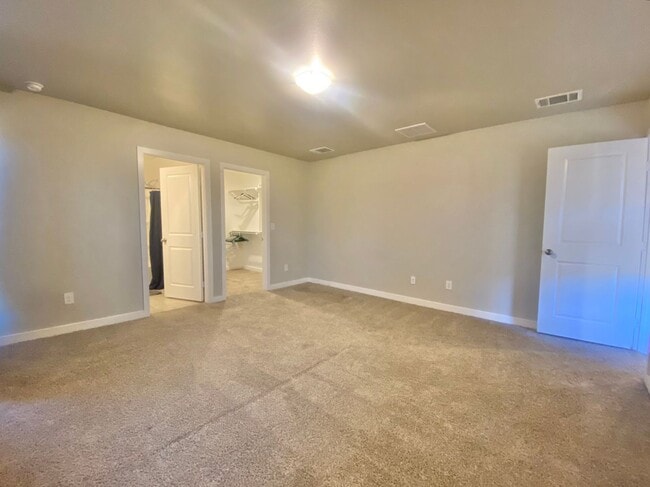 Building Photo - Great 3/2/2 in Frenship