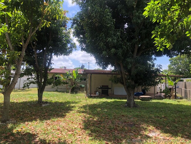 Building Photo - 12975 NW 18th Ct