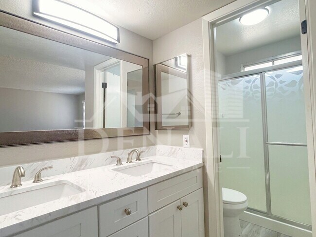 Building Photo - 2243 W McRae Way