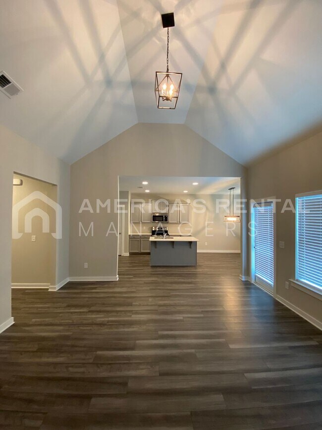 Building Photo - Home for Rent in Thorsby, AL!!! COMING SOON!