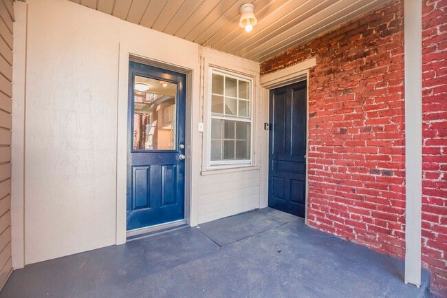 Building Photo - 29 N East Street