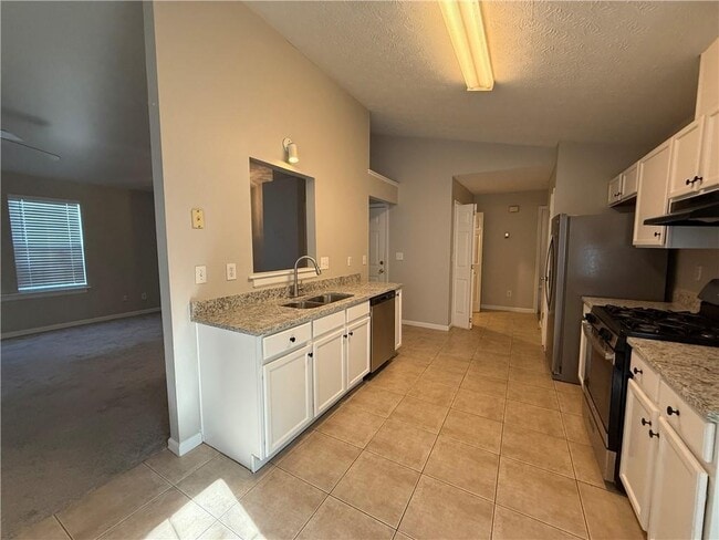 Building Photo - 217 Farmville Ct