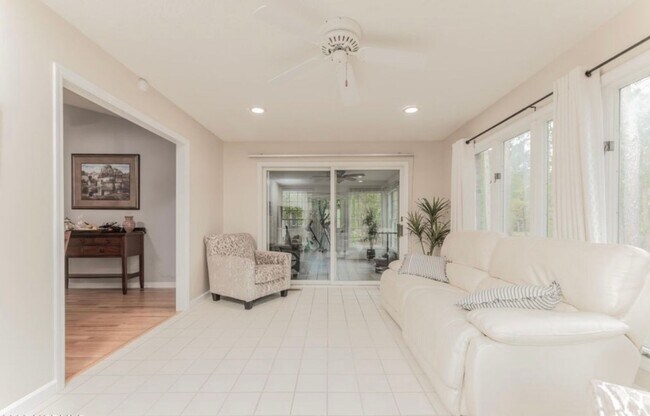 Building Photo - 3x2 Fairfield Harbour Dream Home in Birdland!