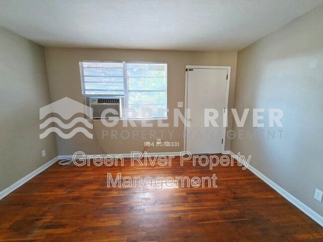 Building Photo - 11620 Charlie Rd