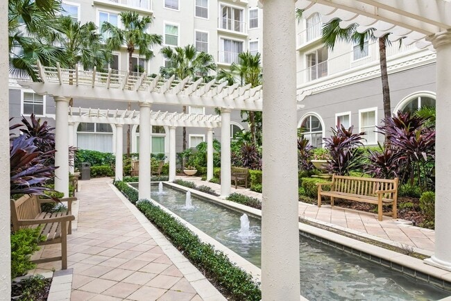 Building Photo - 700 S Harbour Island Blvd