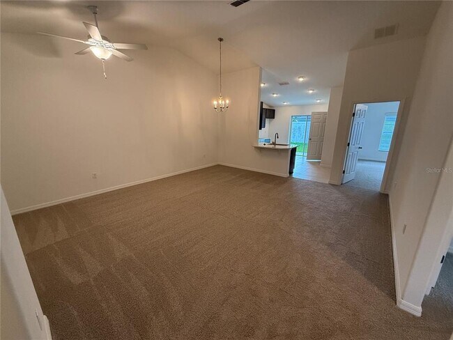 Building Photo - 6 Unison Ct