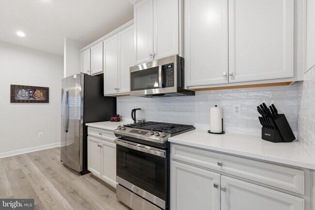 Building Photo - 21460 Mount Sterling Ter