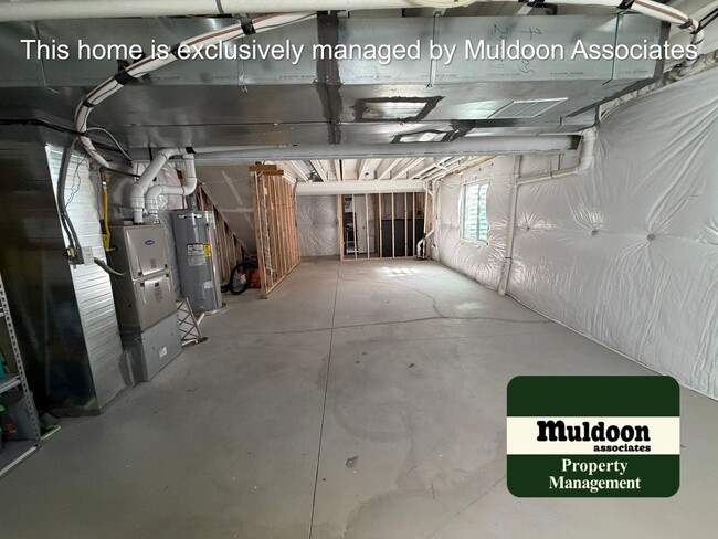 Building Photo - Basically new 2 story home in Paint Brush Hills