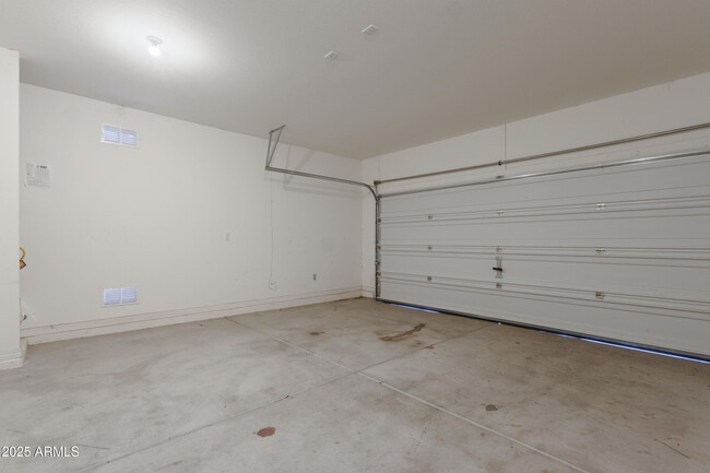 Building Photo - 20249 W Woodlands Ave