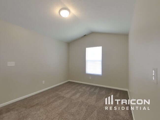 Building Photo - 3310 Shadow Creek Blvd