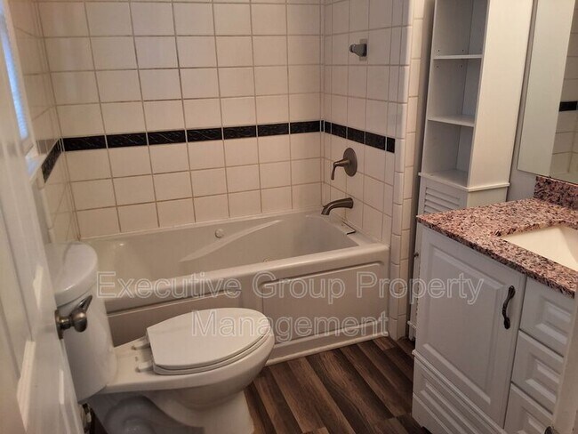 Building Photo - 813 Mohave Ct