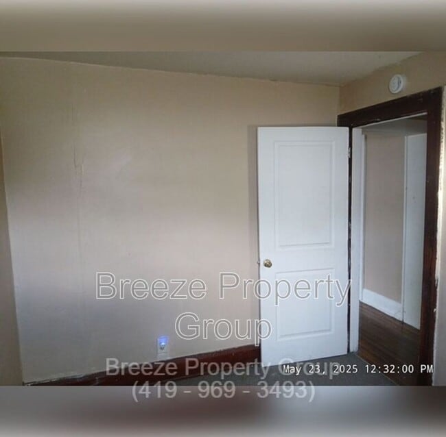 Building Photo - 226 Langdon St