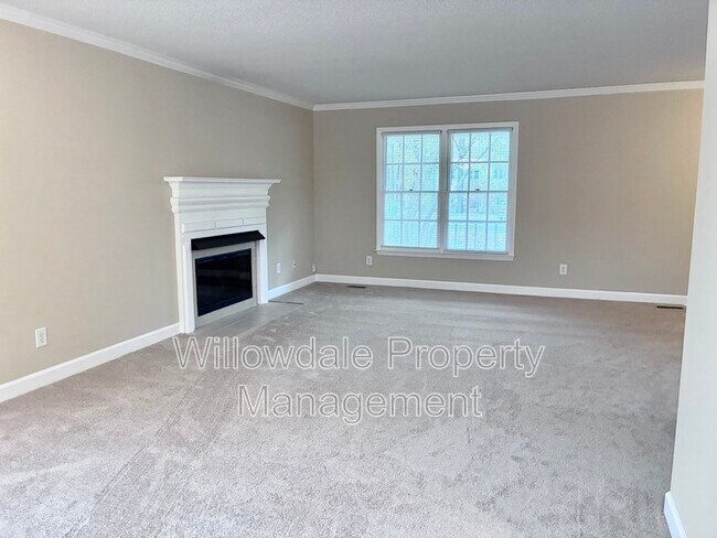 Building Photo - 4932 Harbour Towne Dr