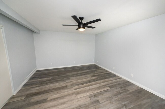 Building Photo - Ready for showing on 6-25-25    3BR/1BA - ...