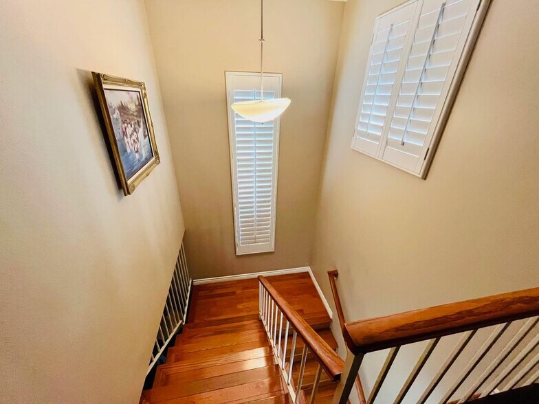 Building Photo - 21945 Centurion Way