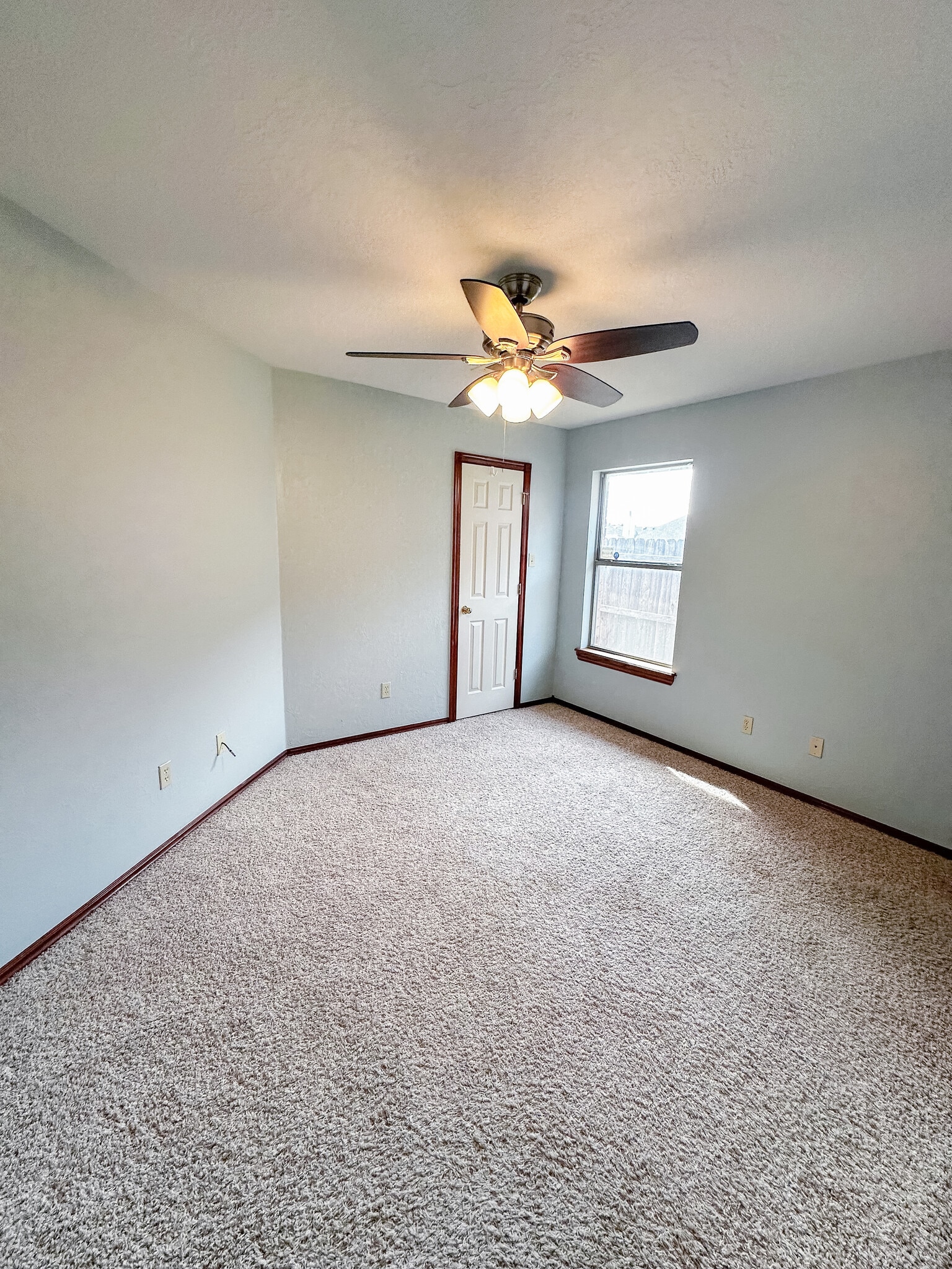 Building Photo - 1502 SW 70th St