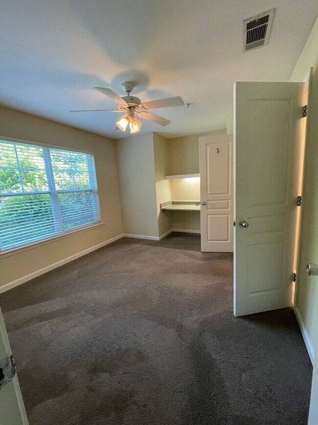 Building Photo - 3700 Spruce Ridge Way
