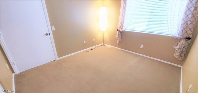 Building Photo - 2052 Gravel Hill St